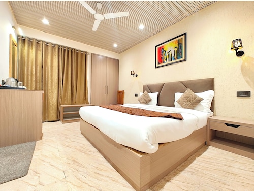 Nainital Hotel  The Gwen Stays