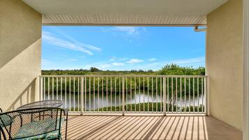 Casa adosada Premier, 2 habitaciones, balcón | Terraza o patio
