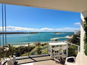 Interior - Waterfront Gold Coast Luxury apartment on the Lagoon (Labrador)