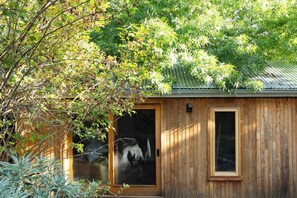 Exterior detail - Hideaway in central Castlemaine (Castlemaine)