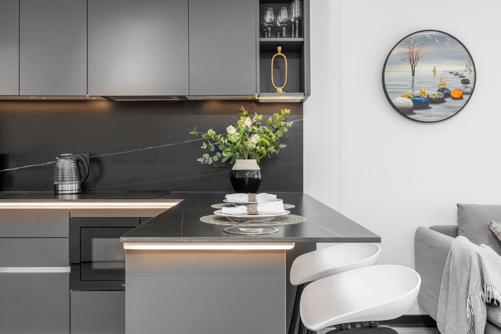 Comfort Suite, Balcony, Resort View | Interior