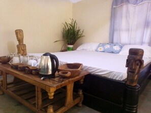 In-room dining - Jungle Lodge & Camping site (Arusha)
