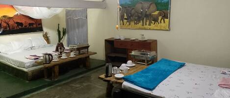 Economy-Dreibettzimmer, Bergblick