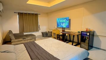 Apartamento conforto, banheiro privativo, vista para a cidade | Wi-Fi de cortesia