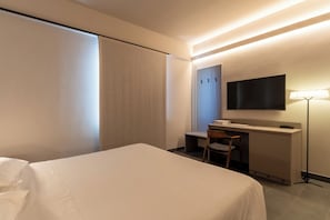 ห้องดับเบิลสำหรับพักเดี่ยว | โต๊ะทำงาน, เตารีด/โต๊ะรีดผ้า, Wi-Fi ฟรี, ผ้าปูที่นอน