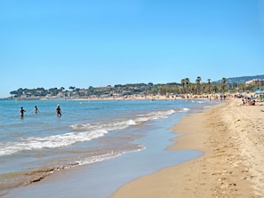 Beach - La Jean by Interhome (Saint Aygulf)