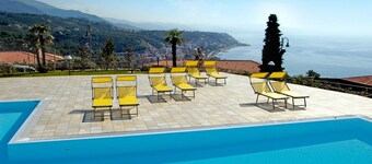 Apartamento en Cogoleto con piscina