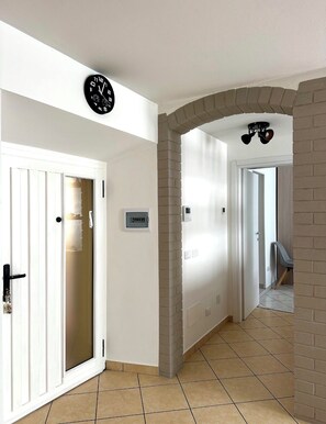 Interior -  Apartment in Lake Orta, nearby the lake . (Pettenasco)