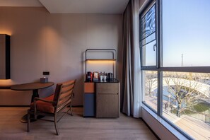 ファミリー トリプルルーム | レストラン