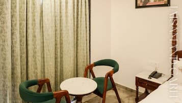 Luksus-dobbeltværelse - balkon - udsigt over resort