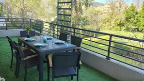 Outdoor dining - Bel appartement, proche des plages et commer (Sainte-Maxime)
