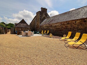 House | Exterior - Neulliac Family Cottage With Pool (Neulliac)