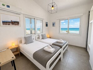 3 bedrooms, iron/ironing board, WiFi, bed sheets - Sandy Beachfront Villa - Ayia Napa (Sotira)