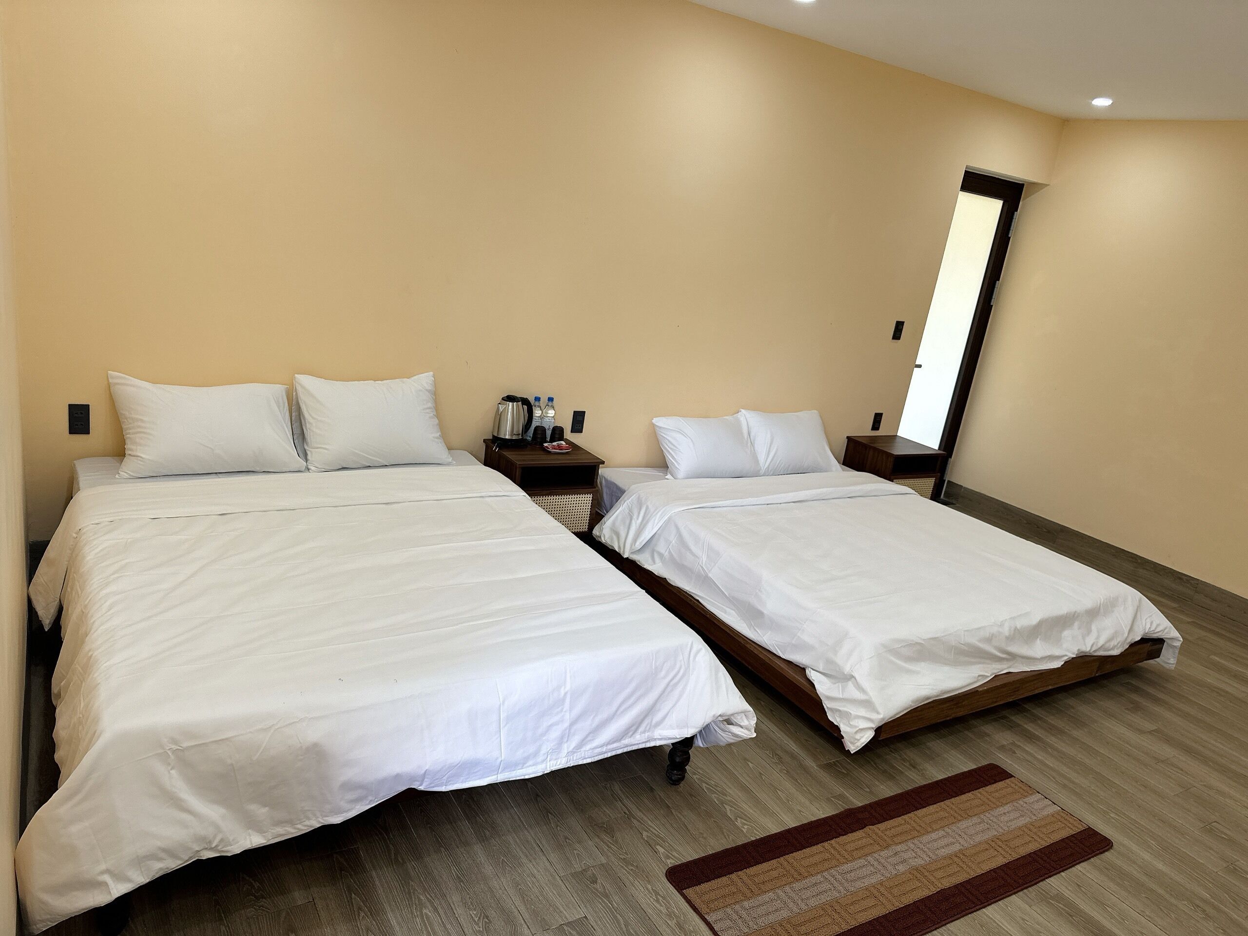 家庭套房 | 高級寢具、迷你吧、房內夾萬、免費 Wi-Fi