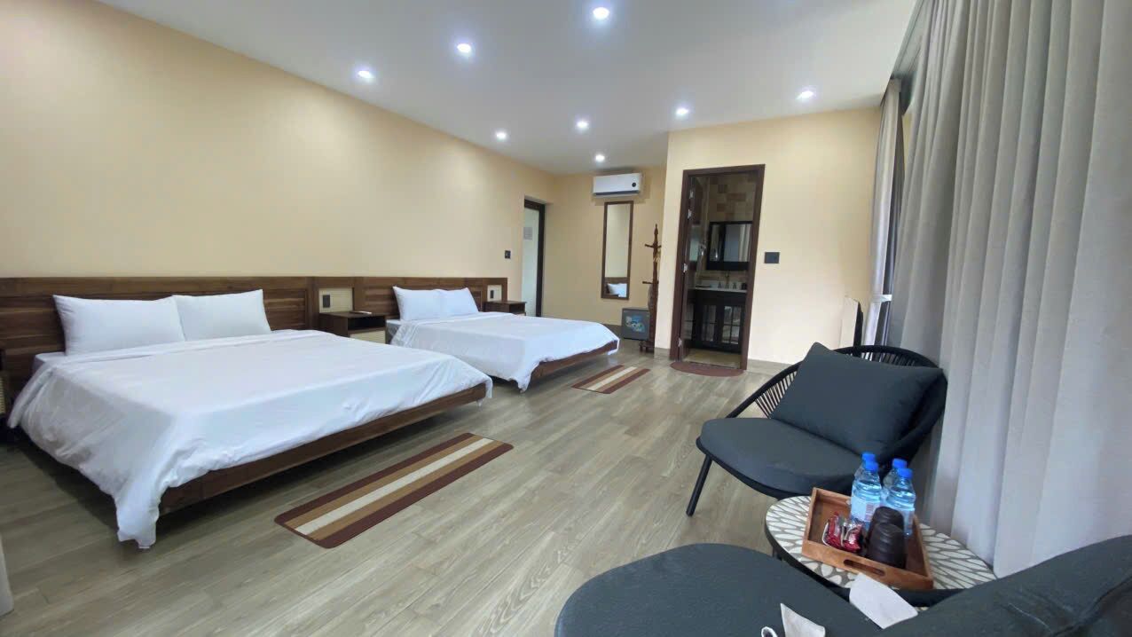 Family Quadruple Room, River View
