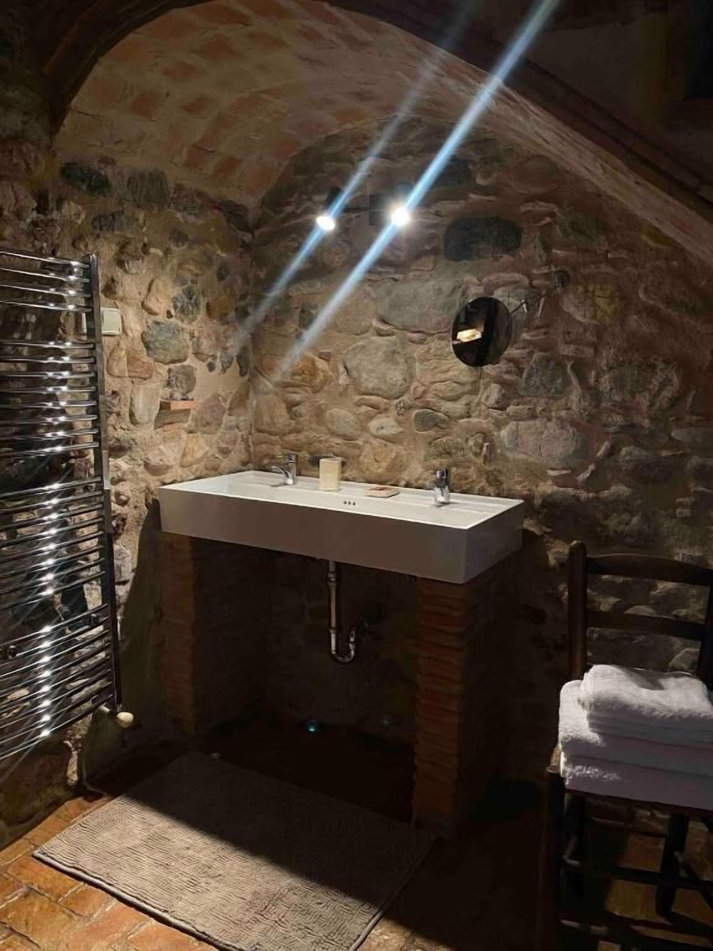 Double Room, Balcony, Valley View | Bathroom | Shower, hair dryer, towels, soap