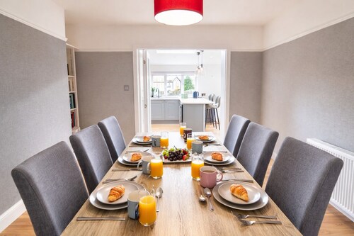 Stylish Skipton Retreat | Private Garden | Parking | Hiking | Yorkshire Dales