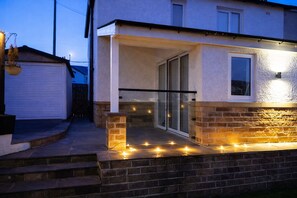 Exterior detail - Stylish Skipton Retreat | Private Garden | Parking | Hiking | Yorkshire Dales (Skipton)