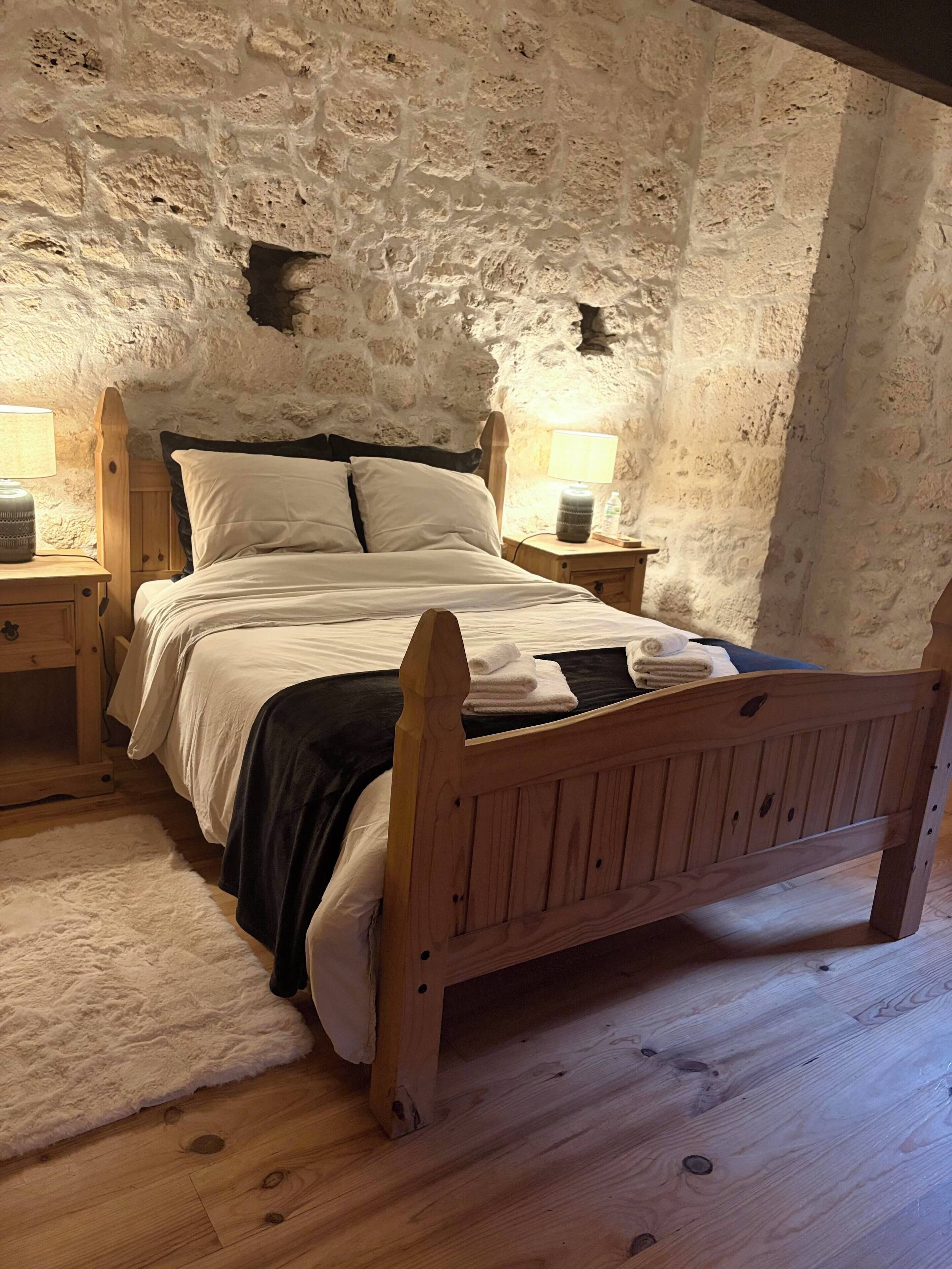 2 camere, ferro/asse da stiro, Wi-Fi, lenzuola