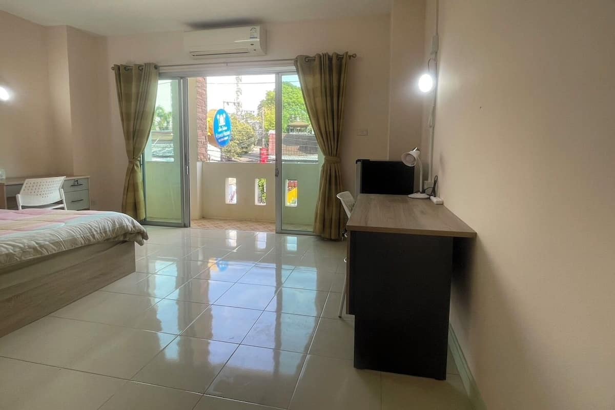 Standard Double Room, City View