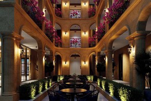 Dining - Tam Coc Diamond Premium Hotel & Spa (Ninh Bình)