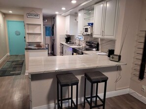 Comfort Condo, 2 Bedrooms | Private kitchen - Bahia Del Sol Condo (Ruskin)