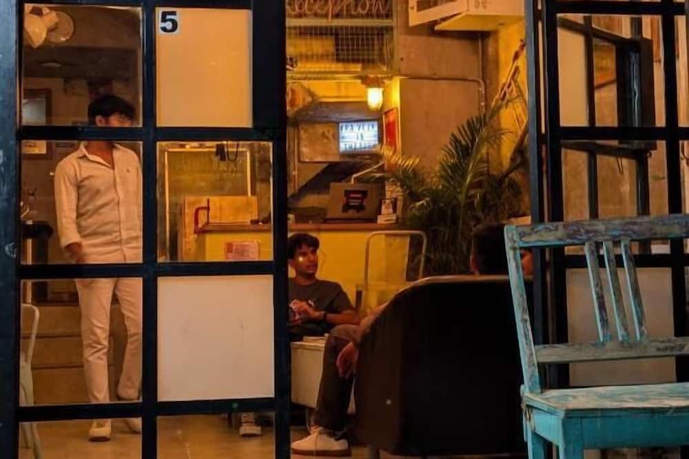 Bunkyard Hostel