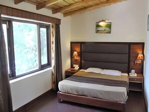 Double Room - Hotel The Mount N Mist Near Mall Road  (Nainital)