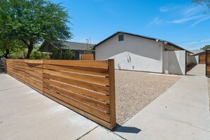 Property grounds - Agave Retreat in the Heart of Downtown Phoenix (Phoenix)