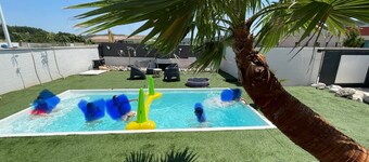 Villa 10 pers swimming pool, sea, river, mountains