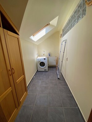 Interior - Ferienhaus zu vermieten für 8+2 Gäste mit Außenpool und Klimaanlage (Balatonfűzfő)