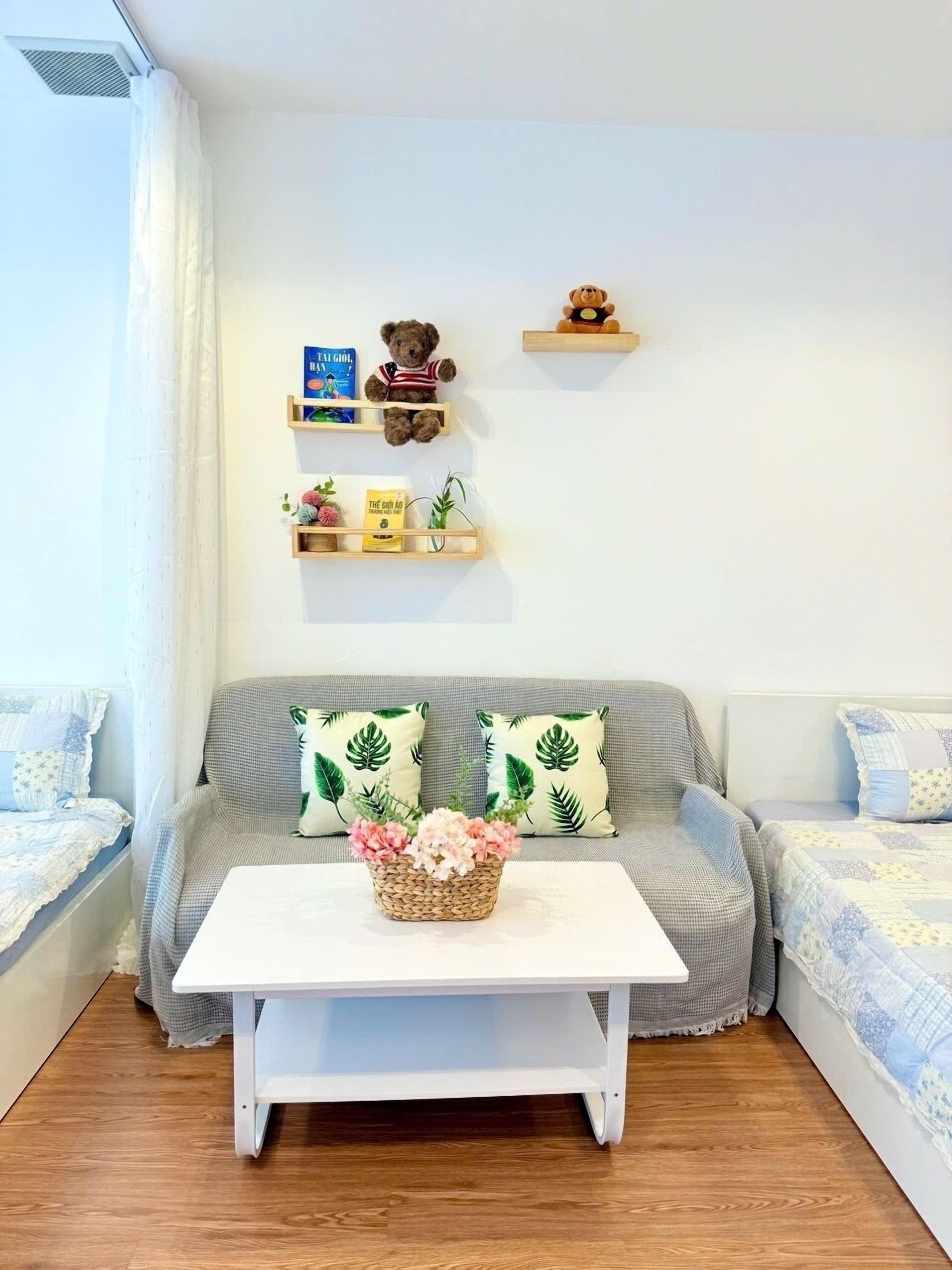 Apartemen Standar, Beberapa Tempat Tidur, dapur, pemandangan kolam renang