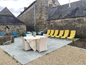 House | Exterior - Lovely Holiday Cottage in Neulliac (Neulliac)