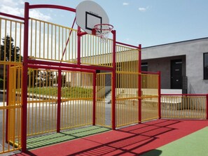 Sportplatz