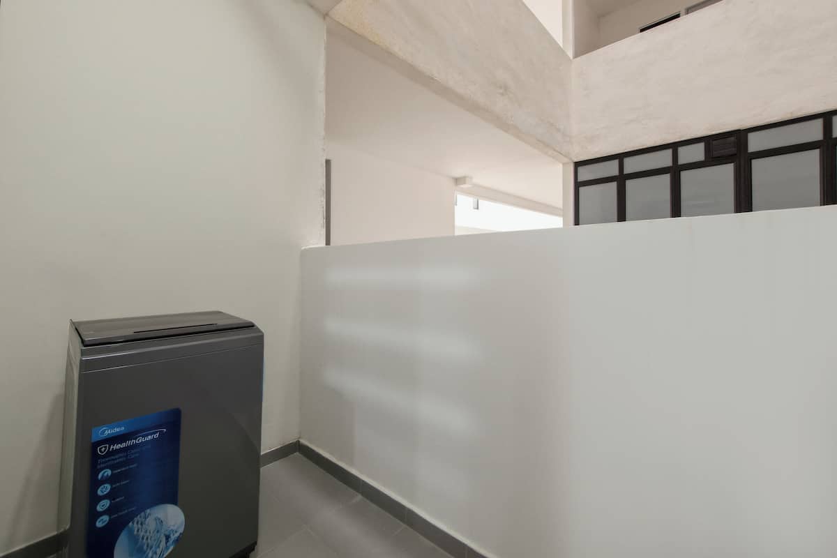 Appartement Supérieur, 2 chambres, balcon, vue ville | Hall