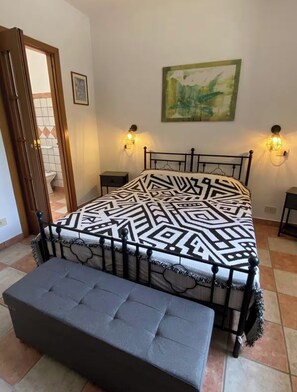 1 bedroom, free WiFi - Entire cottage fully furnished, in the green heart of Umbria region (Umbria)