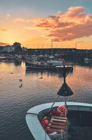 Marina - Beautiful apartment for 4 people with WIFI, TV and patio (Pentewan)