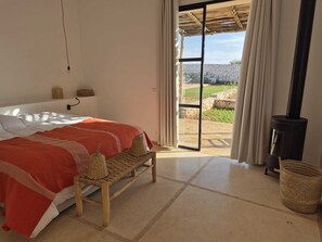 3 habitaciones, tabla de planchar con plancha y wifi gratis 