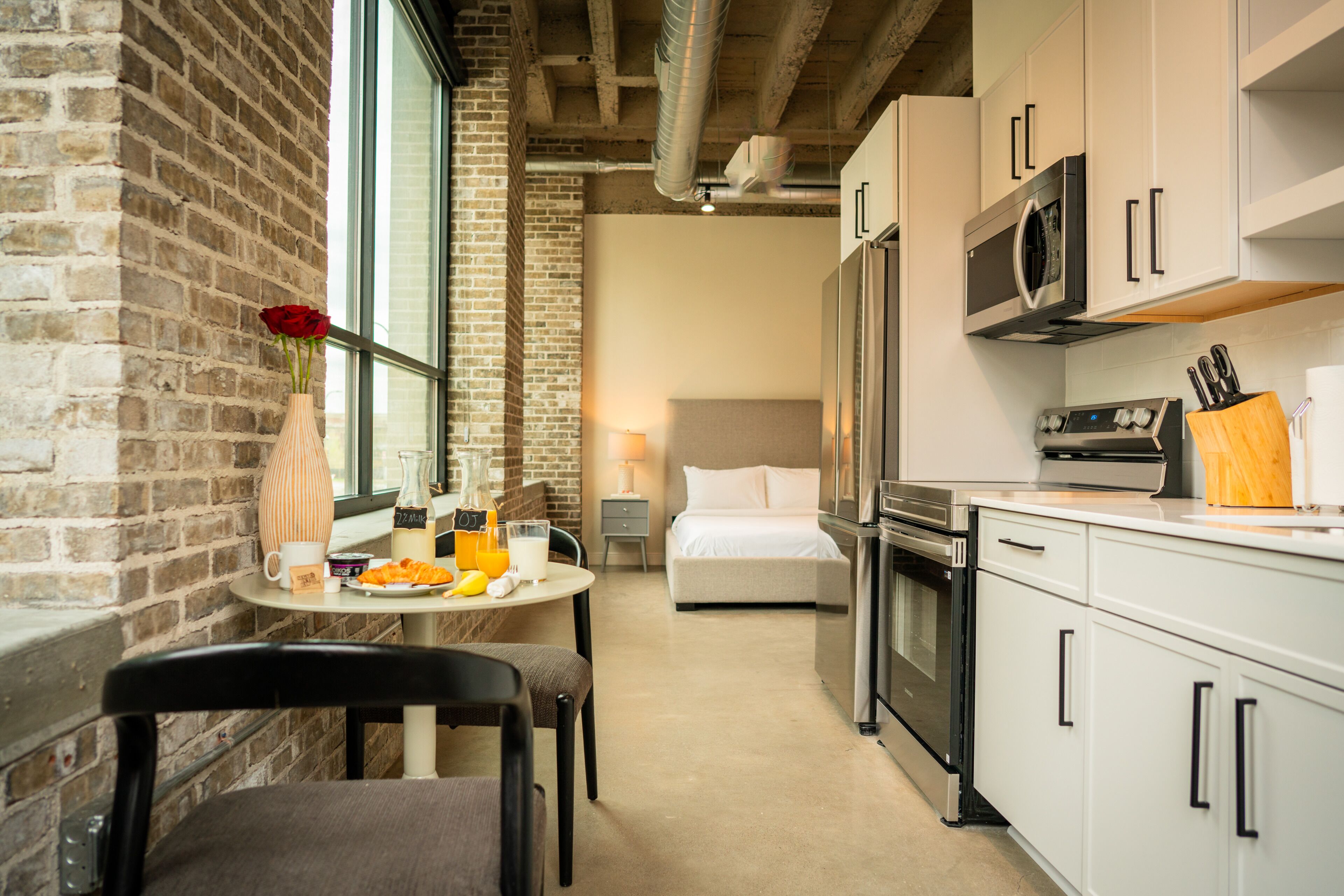 Studio Économique, 1 grand lit, non-fumeur | Salle à manger