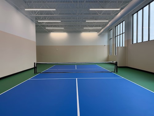 Roami at Century Plaza