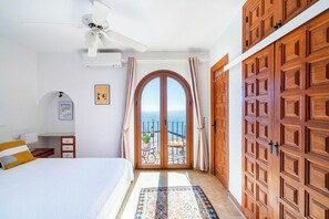 Room - Panoramic views from stylish air-conditioned home in the heart of San José (San José)