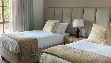 6 chambres, fer et planche Ă repasser, Wi-Fi, draps fournis