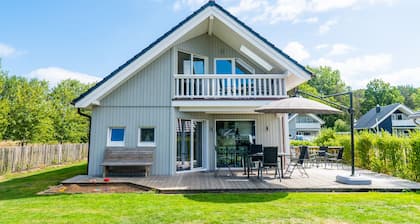 Spacious holiday home near the Baltic Sea with sauna and garden