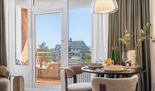 Dining - Ferienwohnung Margaritha in List auf Sylt mit Meerblick und direkt am Strand (List auf Sylt)