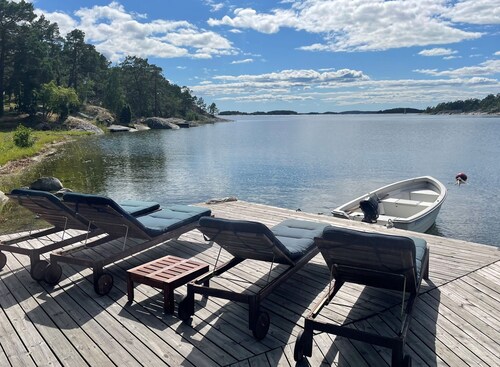 Atemberaubendes Wassergrundstück im Stockholmer Schärengarten