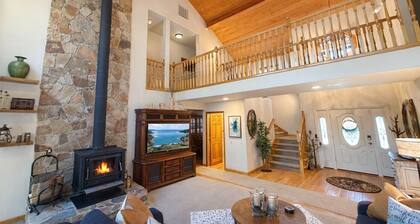 Cozy 5 BR Home, Close to Heavenly, Mountain Bike Trails, & Downtown (SL371)