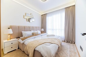 1 bedroom, iron/ironing board, WiFi, bed sheets - Riara One 1BR in Lavington next to The Junction Mall - with Pool & Gym (Nairobi)