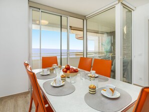 Dining - Los Delfines by Interhome (Miami Platja)