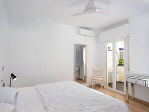 Desk, Internet - El Faro on the Beach by Interhome (Mijas Costa)