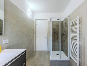 Towels - Piazzetta by Interhome (Dongo)